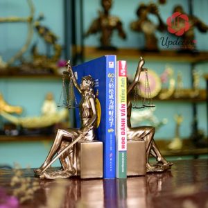 Chặn Sách Tượng Nữ Thần Công Lý Trang Trí Tủ Sách, Decor Bàn Làm Việc