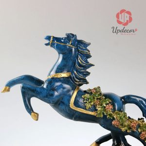 Giá Để Rượu Vang Đẹp Hình Ngựa Phong Thủy