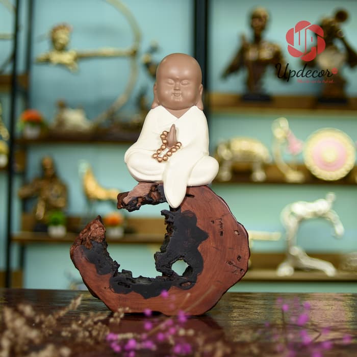 Tượng Chú Tiều Ngồi Thiền mã UP73 Tượng Chú Tiểu Ngồi Thiền Trang Trí, Decor Nhà Cửa, Bàn Làm Việc