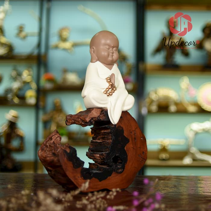 Tượng Chú Tiều Ngồi Thiền mã UP73 Tượng Chú Tiểu Ngồi Thiền Trang Trí, Decor Nhà Cửa, Bàn Làm Việc