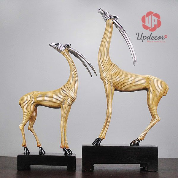 Tượng trang trí cặp hươu mã UP33