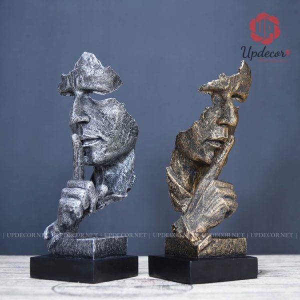 Tượng im lặng là vàng, khoan dung là bạc, giúp người là đức hạnh, thất bại là phúc phần như muốn nhắc nhở mỗi người trong cuộc sống hiện đại