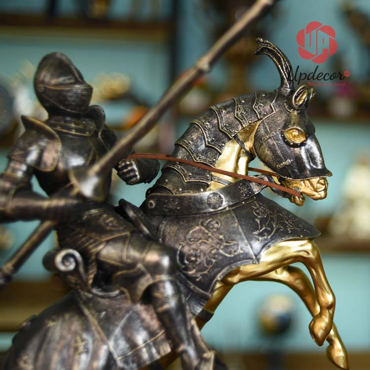 Tượng Trang Trí Nội Thất Chiến Binh La Mã UP12 sản phẩm chiến binh La Mã cực kì lý tưởng cho trang trí nhà cửa, văn phòng hội nghị hay làm quà tặng.
