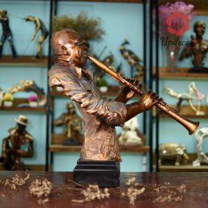 Tượng Nghệ Sĩ Thổi Kèn CLARINET Trang Trí, Decor Nội Thất, Nhà Cửa