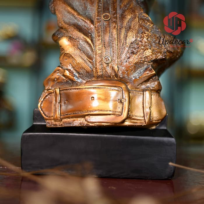 Tượng Nghệ Sĩ Thổi Trumpet mã UP99 Tượng Nghệ Sĩ Thổi Trumpet Trang Trí Nhà Cửa, Nội Thất