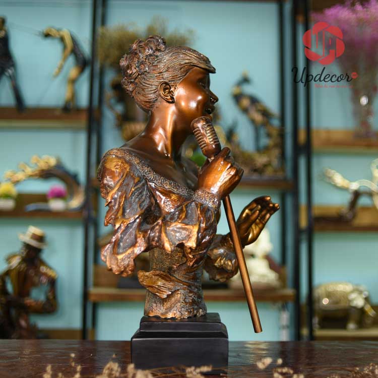 Tượng Trang Trí Nữ Ca Sĩ Solo mã UP100 tượng decor trang trí phòng khách cực chất