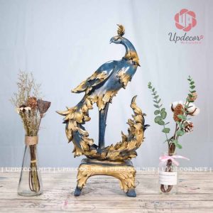 Tượng chim công ở góc nhìn khác đều rất tinh tế và hài hòa