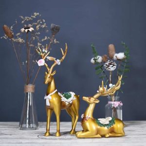 Tượng trang trí decor là cặp hươu tài lộc rất ấn tượng