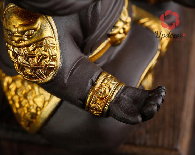 Tượng Tôn Ngộ Không Thủy Sinh Ngồi Thiền Mini UP113 Các chi tiết đều làm rất tỉ mỉ