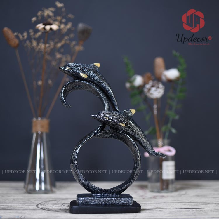 Tượng Cá Heo Trang Trí Kệ Sách Mã UP118 Tượng cá heo chính là hình ảnh của hạnh phúc và sự thông minh