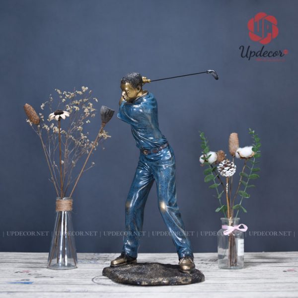 Bức tượng đánh golf Cao 50 x 28x 21 Cm rất phù hợp để bàn làm việc và kệ tivi phòng khách