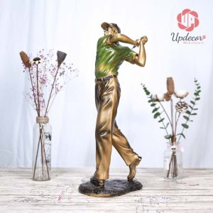 Tượng đánh golf nam có chiều cao tổng thể là 53 Cm, đây là kích thước vừa phải để trang trí kệ tivi phòng khách và bàn làm việc