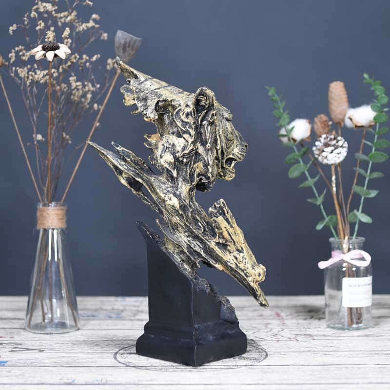 Tượng Con Hổ Mã UP135 Thiết kế tinh xảo, tái hiện thần thái hổ trong tự nhiên.