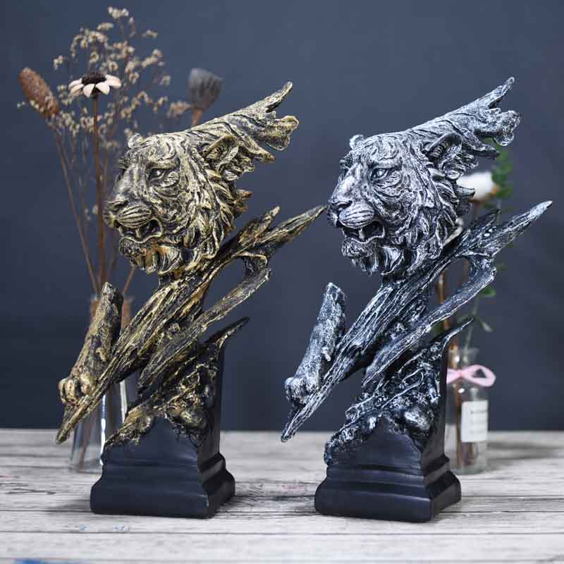Tượng Con Hổ Mã UP135 Shop Updecor có hai phiên bản mầu đồng và bạc cho quý khách lựa chọn