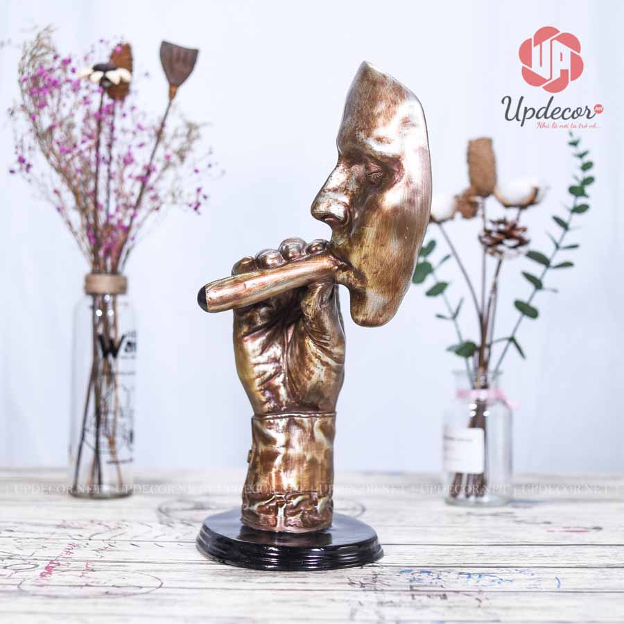 Tượng Trang Trí Decor Người Đàn Ông Hút Xì Gà UP147 Một góc nhìn khác của tác phẩm