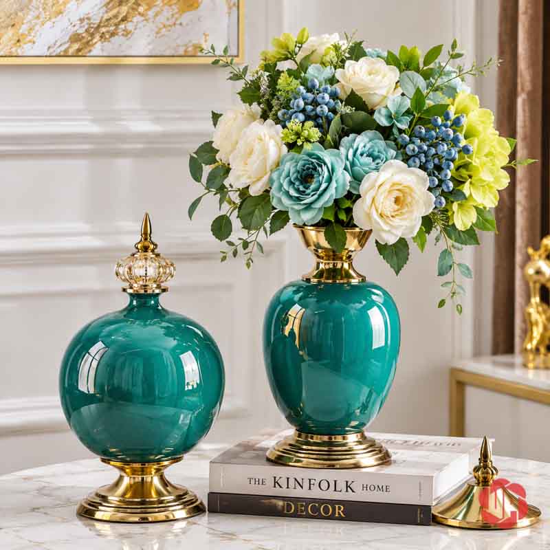 Bộ Bình Hoa Tân Cổ Điển Xanh Ngọc Chân Đế Ánh Kim UP054 Bộ bình hoa tân cổ điển xanh ngọc UP054 – hai binh xanh ngoc cam hoa