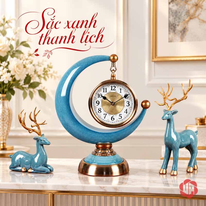 Bộ Đồng Hồ Để Bàn Mặt Trăng Và Đôi Hươu Xanh UPHB09 Đồng hồ mặt trăng xanh giữa một hươu nằm và một hươu đứng