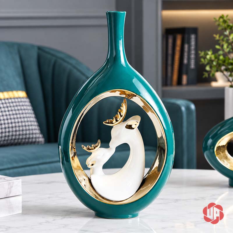 Cặp Bình Hoa Gốm Sứ Gia Đình Hươu Xanh Ngọc Cao Cấp UP068 Cận cảnh bình dáng cao xanh ngọc với hình hươu trắng và viền ánh kim