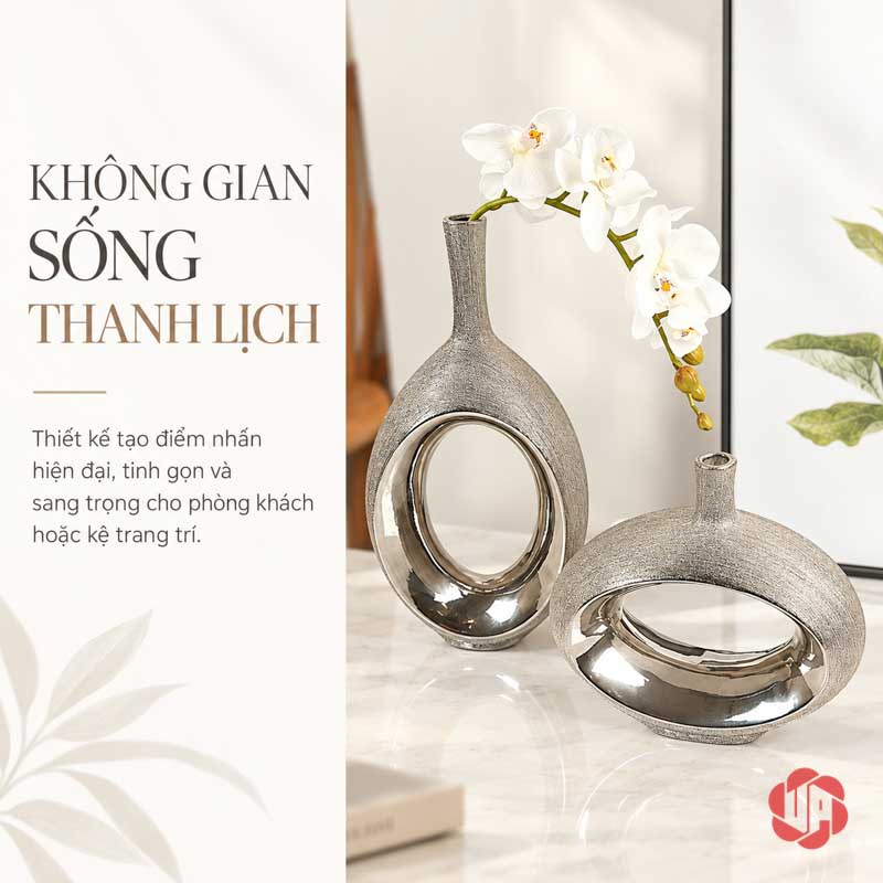 Cặp Bình Gốm Sứ Mạ Bạc Trang Trí Hiện Đại UP066 Ảnh phối cảnh cặp bình gốm sứ mạ bạc trong phòng khách thanh lịch