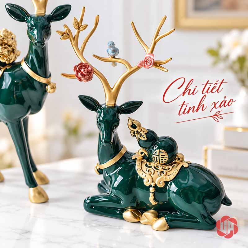 Cặp Hươu Trang Trí Và Gia Đình Hươu Tài Lộc UPV068 Cận cảnh gạc hoa và hồ lô trên lưng hươu nằm
