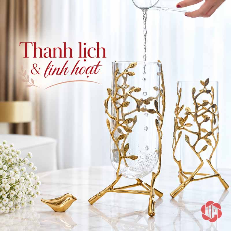 Lọ Hoa Thủy Tinh Mạ Vàng Họa Tiết Cành Lá UPT10 Hai dáng lọ thủy tinh khung cành lá vàng thể hiện miệng lọ