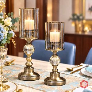 Chân nến pha lê thủy tinh bộ đôi tân cổ điển trên bàn sáng