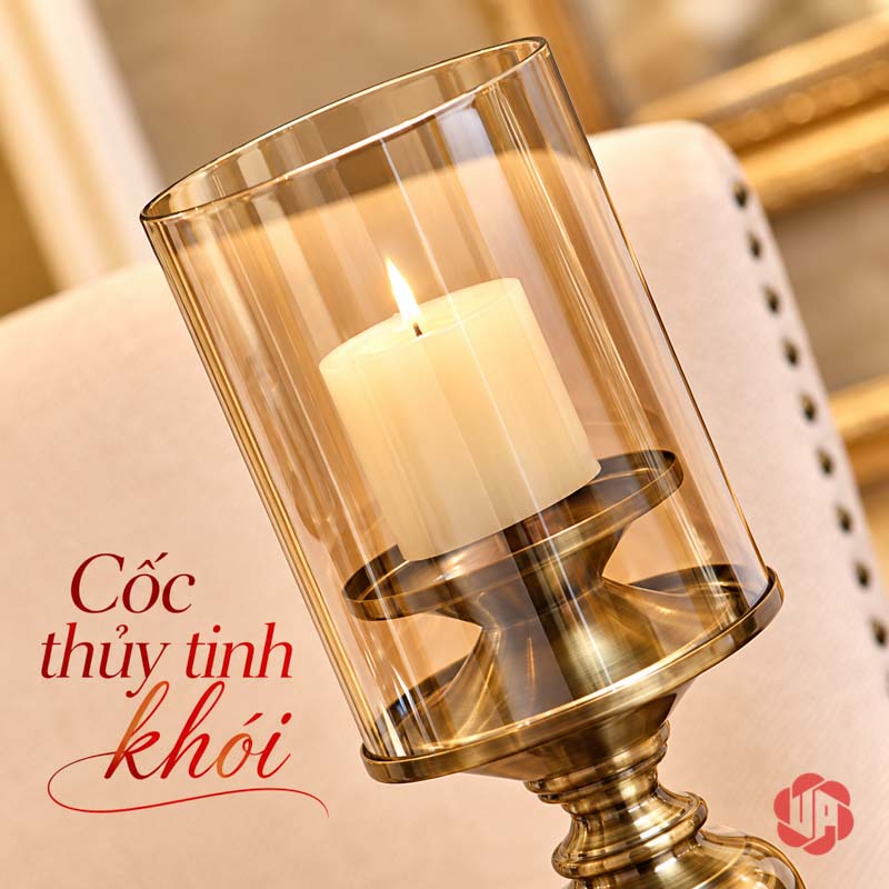 Chân Nến Pha Lê Thủy Tinh Phong Cách Tân Cổ Điển UP029 Chân nến pha lê thủy tinh cận cảnh chụp trụ tông khói