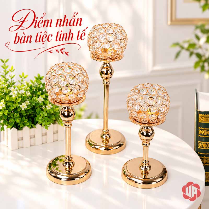 Bộ Chân Nến Trang Trí Để Bàn Ánh Vàng UP018 Chân nến trang trí để bàn tròn với ba chụp đính hạt