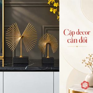 Decor phòng khách cánh chim bay hai cỡ trên mặt tủ đen