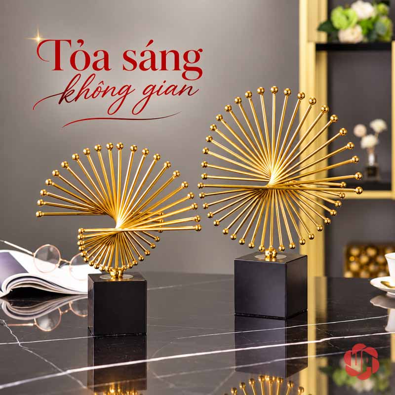 Decor Trang Trí Thời Gian Vàng Nghệ Thuật UPV009 Hai cỡ decor thanh vàng có chiều cao khác nhau