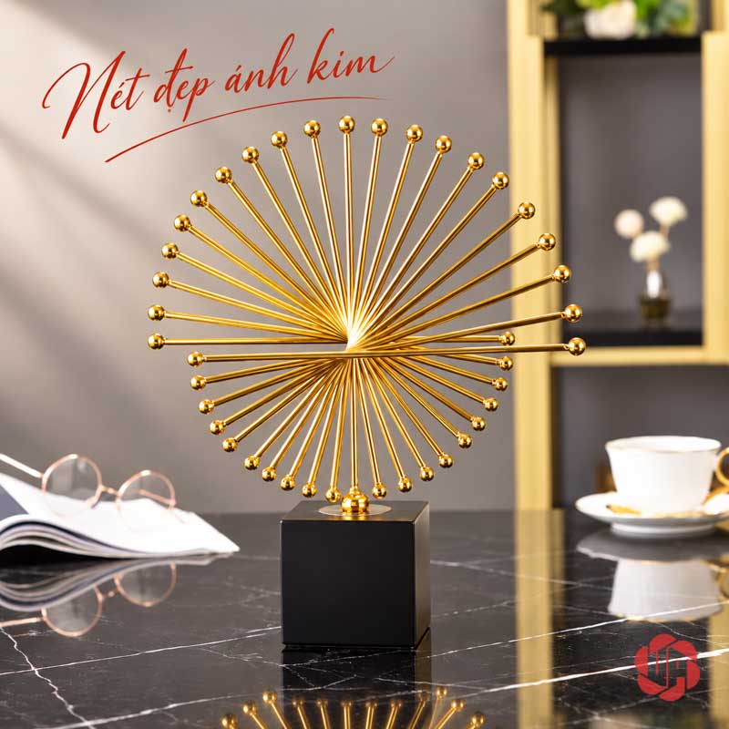 Decor Trang Trí Thời Gian Vàng Nghệ Thuật UPV009 Tượng decor thời gian vàng nhìn từ góc chếch