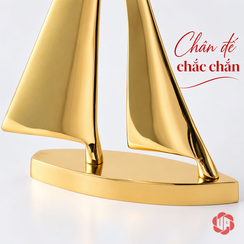 Decor Trang Trí Cánh Buồm Xuôi Gió Bằng Đồng UP053 Decor trang trí cánh buồm xuôi gió cận chân buồm và đế vàng