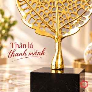 Decor trang trí lá bồ đề với gân lá nối xuống cuống