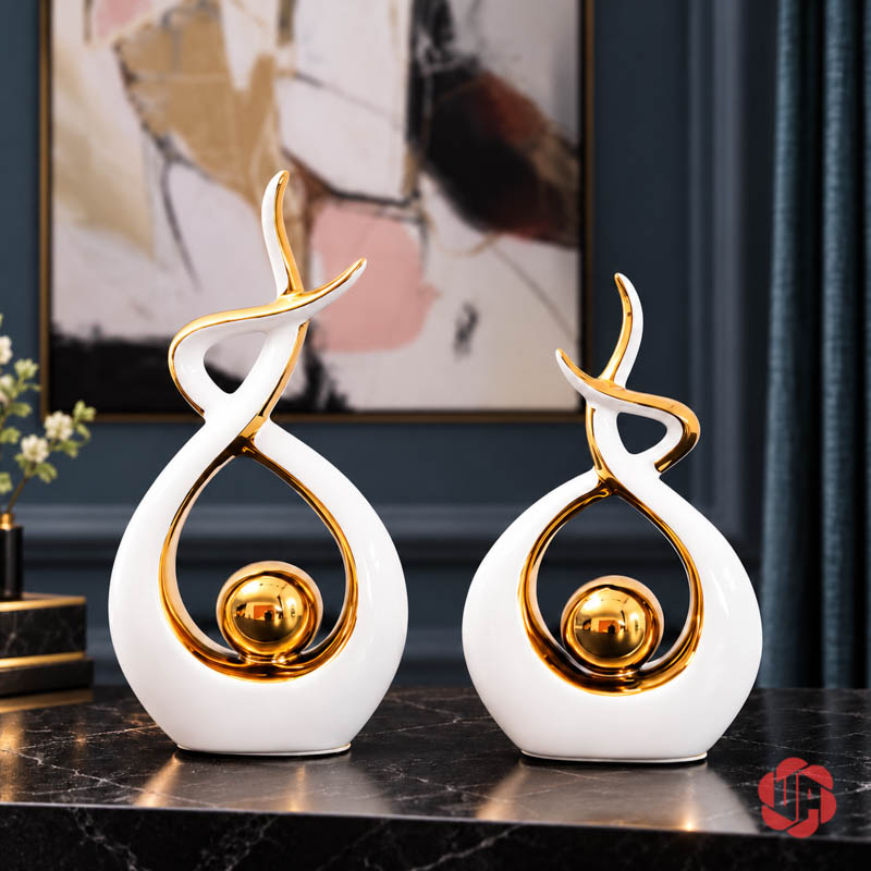 Decor Trang Trí Nghệ Thuật Ôm Cầu Vàng Viền Ánh Kim UP027-XT Decor trang trí nghệ thuật cặp tượng trắng ôm cầu vàng