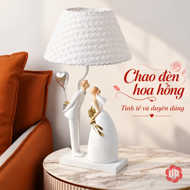 Đèn Ngủ Trang Trí Cô Dâu Chú Rể, Chao Hoa Hồng UPN033 Đèn mẫu bóng tim chao hoa hồng trắng trên bàn cạnh sofa cam