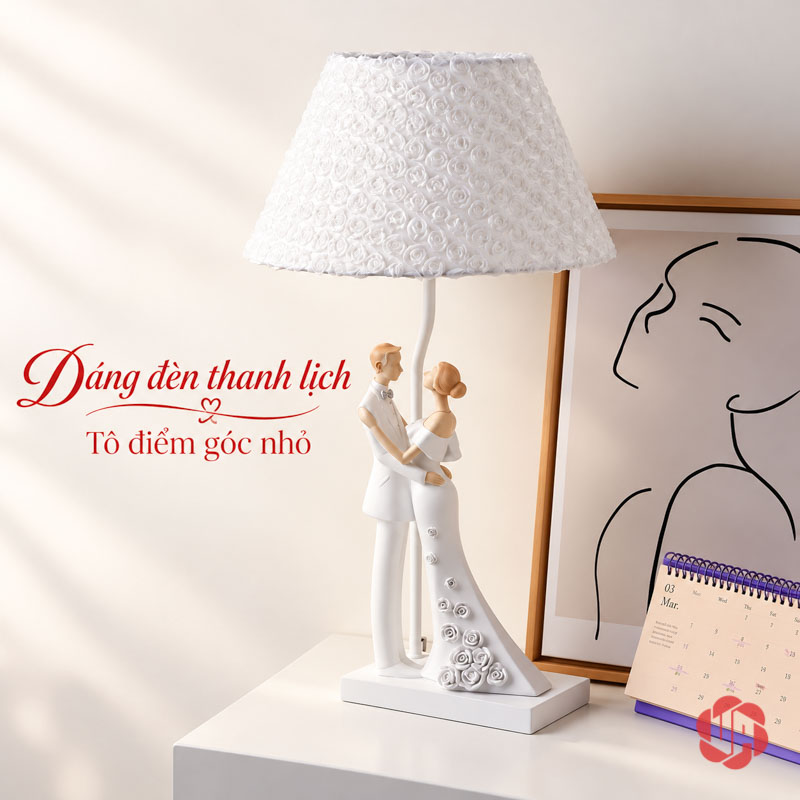 Đèn Ngủ Trang Trí Cô Dâu Chú Rể, Chao Hoa Hồng UPN033 Đèn mẫu ôm nhau đặt trên tủ cạnh lịch và tranh nét
