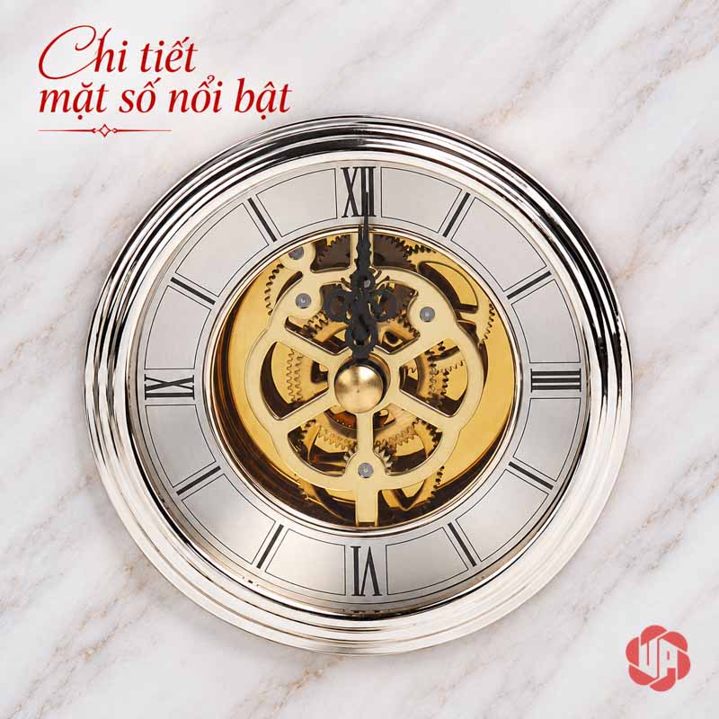 Đồng Hồ Để Bàn Cao Cấp, Hươu Vàng Đá Cẩm Thạch UPHB02 Cận vòng số La Mã ánh bạc và chi tiết giữa mặt đồng hồ đá trắng