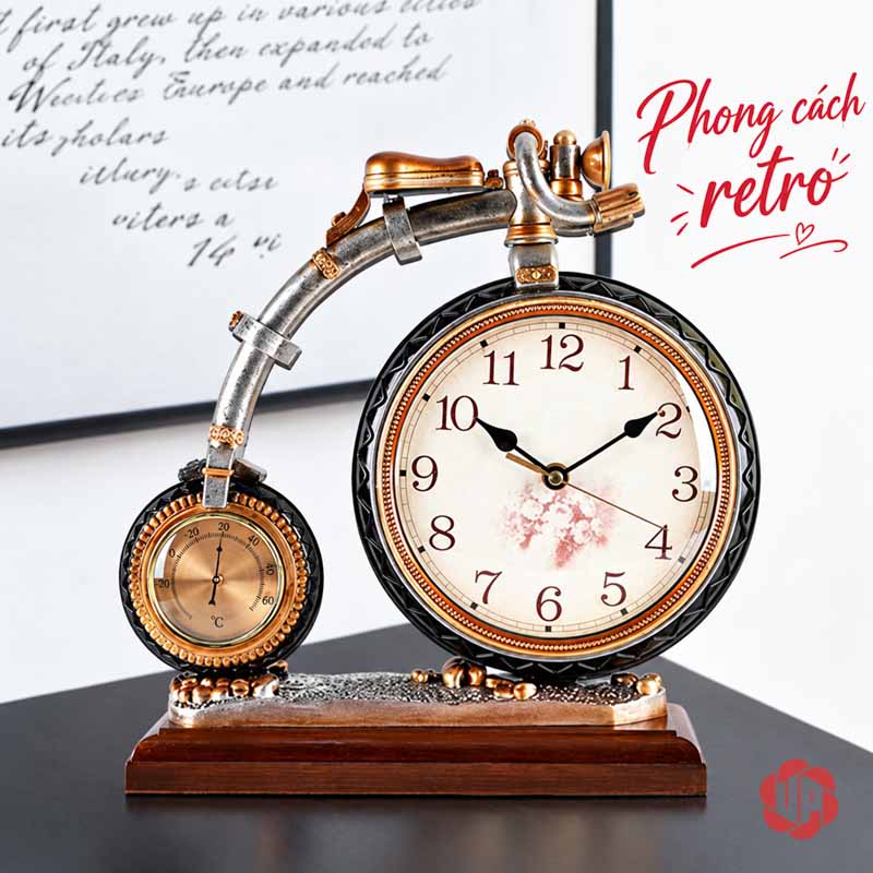 Đồng Hồ Xe Đạp Để Bàn Phong Cách Retro UPHB20 Đồng hồ xe đạp trước nền trắng và tranh chữ