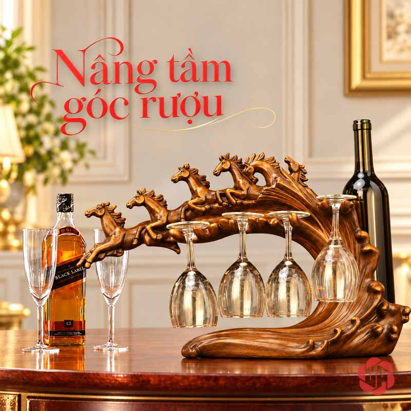 Giá Treo Ly Rượu Vang Lục Mã Truy Phong UP017L Giá lục mã đặt trên mặt tủ cạnh chai và ly đứng