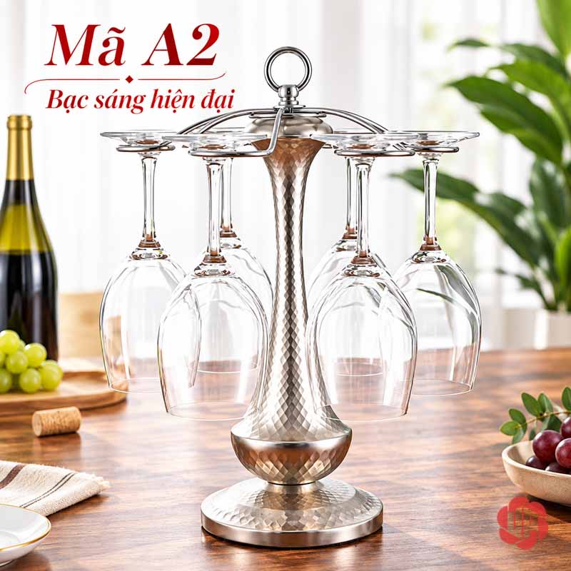 Giá Treo Ly Rượu Vang Cổ Điển UP003L Giá treo ly màu bạc với thân họa tiết nổi