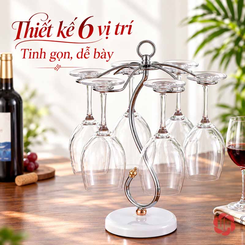 Giá Treo Ly Rượu Vang Dáng Uốn UP005L Giá treo ly bạc trước nền sáng có rèm