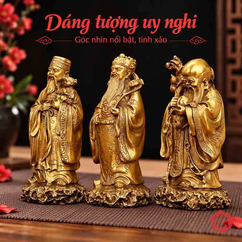 Bộ Tượng Phúc Lộc Thọ Tam Đa Bằng Đồng UPD008 Ba tượng ông Tam Đa bằng đồng nhìn từ góc nghiêng, thấy rõ áo dài