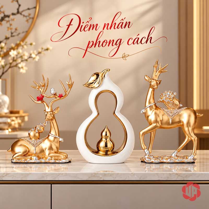 Decor Trang Trí Đôi Hồ Lô Gốm Sứ UP066V Hồ lô trắng đặt giữa tượng hươu trong phối cảnh