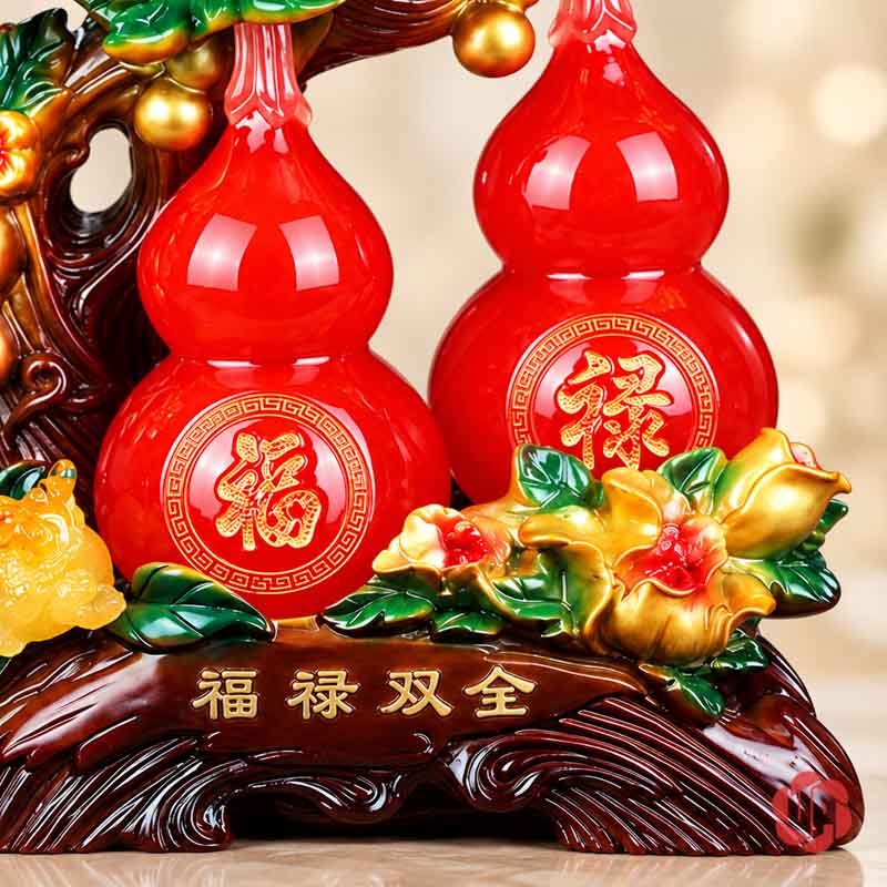 Hồ Lô Phong Thủy Phúc Lộc Song Toàn UP060A Cận đôi hồ lô và dòng chữ vàng trên chân tượng