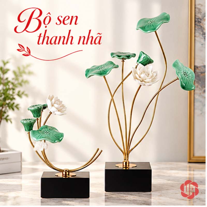 Hoa Sen Trang Trí Gốm Sứ Và Hợp Kim UP019 Hoa sen trang trí màu trắng với hai dáng thấp và cao