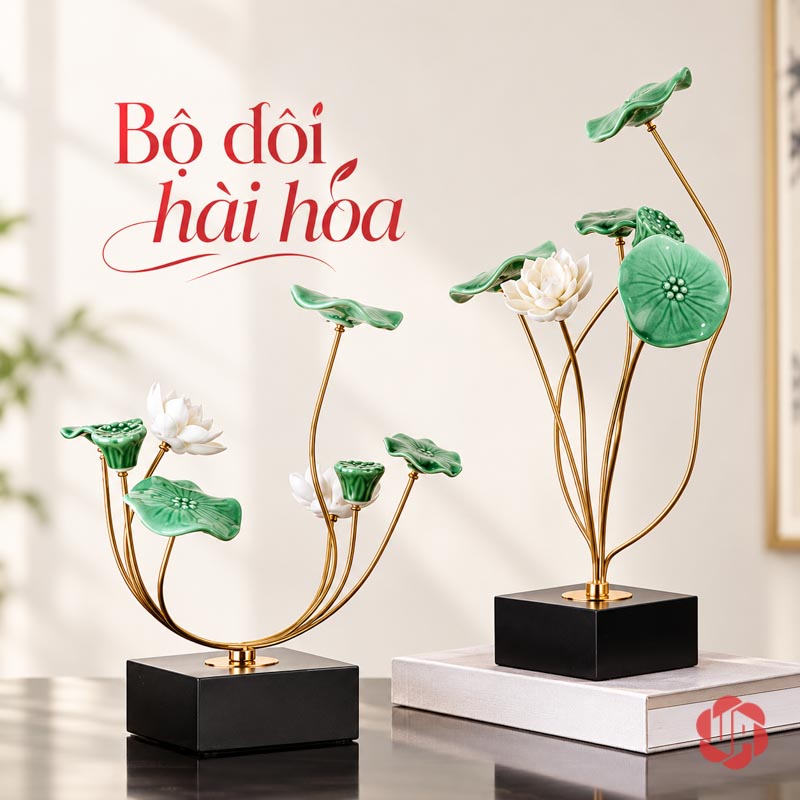 Hoa Sen Trang Trí Gốm Sứ Và Hợp Kim UP019 Hoa sen trang trí trắng phối hai dáng trên bàn đen