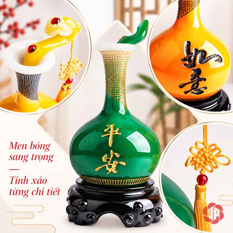 Cặp Bình Hút Lộc Phong Thủy Vàng Xanh Như Ý UP004 Cận cảnh bề mặt xanh ngọc và chi tiết ánh kim của bình phong thủy