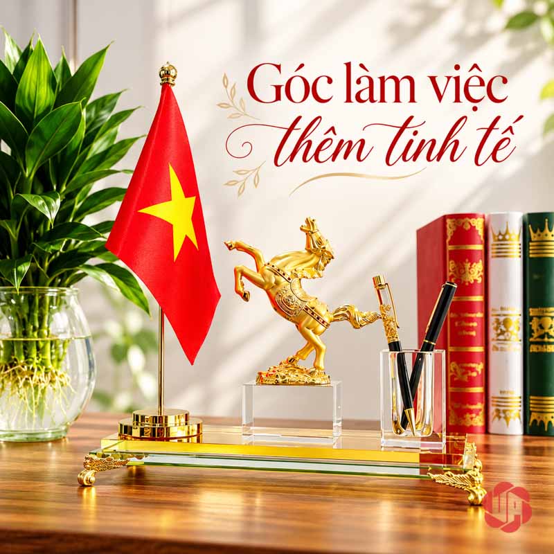 Hộp Đựng Bút Để Bàn Ngựa Mã Đáo Thành Công UP057 Hộp đựng bút để bàn ngựa mã đáo bên chậu cây và sách