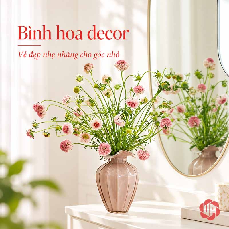 Lọ Hoa Thủy Tinh Hồng Phấn Miệng Cánh Hoa UPT15 Bình thủy tinh hồng nhạt cắm hoa đồng nội bên gương trang trí