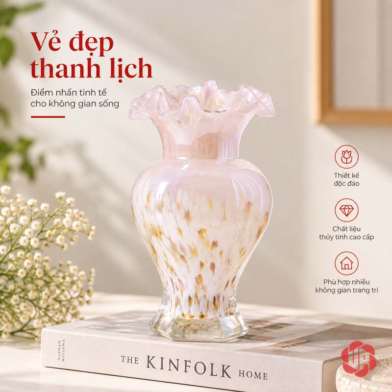 Lọ Hoa Thủy Tinh Pastel Nghệ Thuật Trang Trí Phòng Khách UPT14 Lọ màu trắng hồng dáng hoa với thân vân trong – lọ hoa thủy tinh pastel UPT14